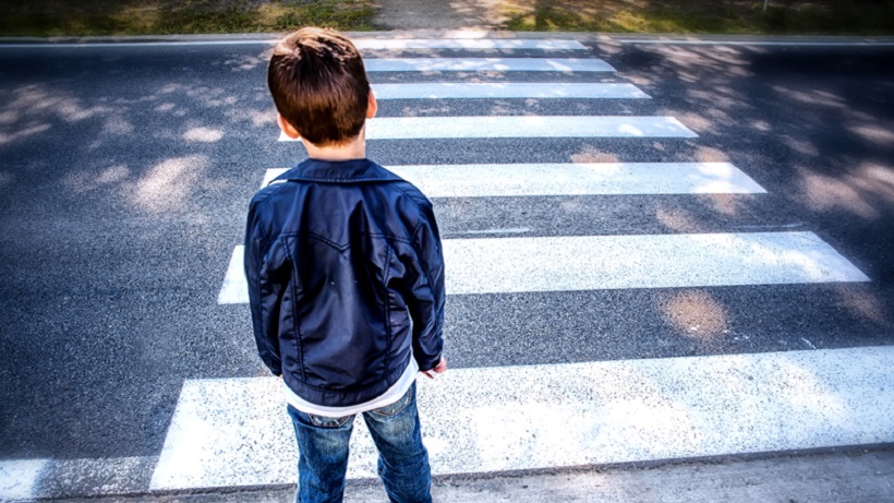 En rue, l’enfant ne perçoit pas les risques d’accident
